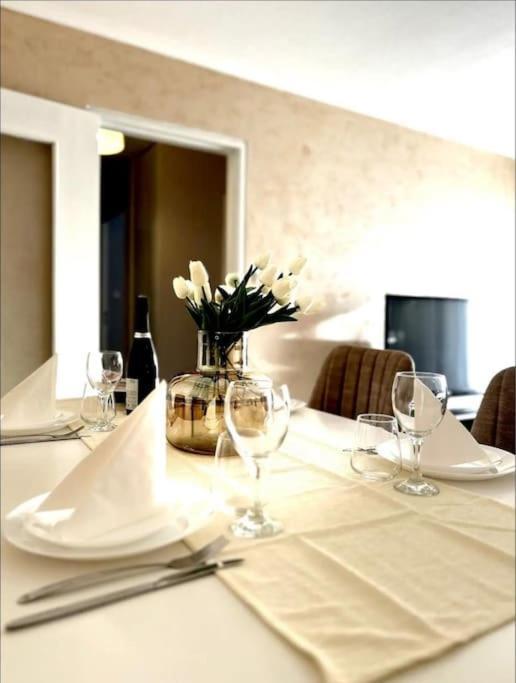 Apartment A 10 Min De